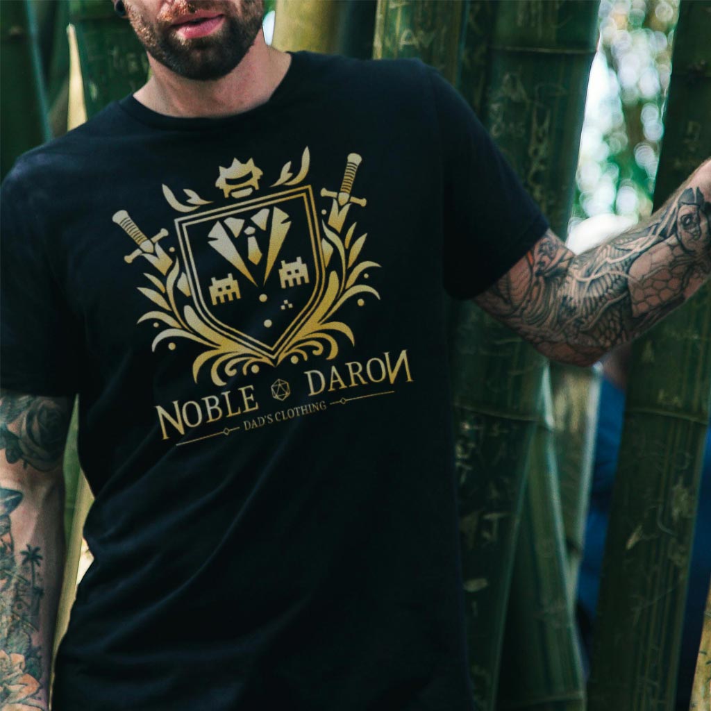 Tshirt avec le logo noble daron marque Présentation des t-shirt Noble Daron. Marque créée par Julien Girardet Monsieurju, illustrateur graphiste à Poitiers